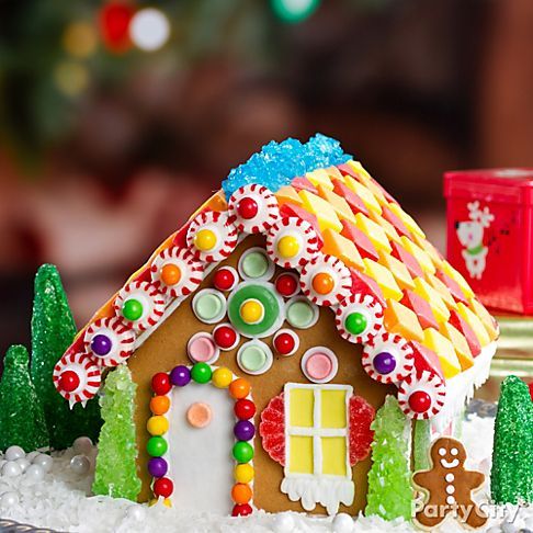 Decorate a Candy House at the Library